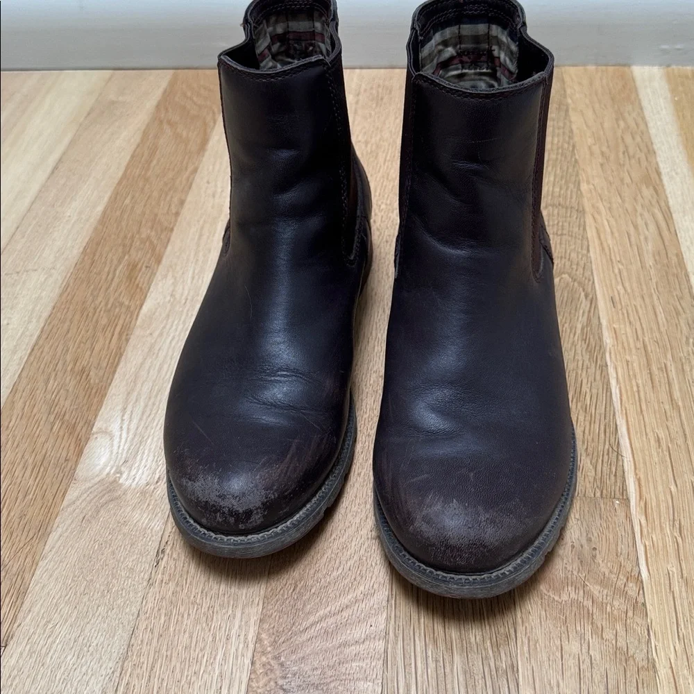 Ariat Wexford Dark Brown Chelsea Boots - Picture 4 of 4